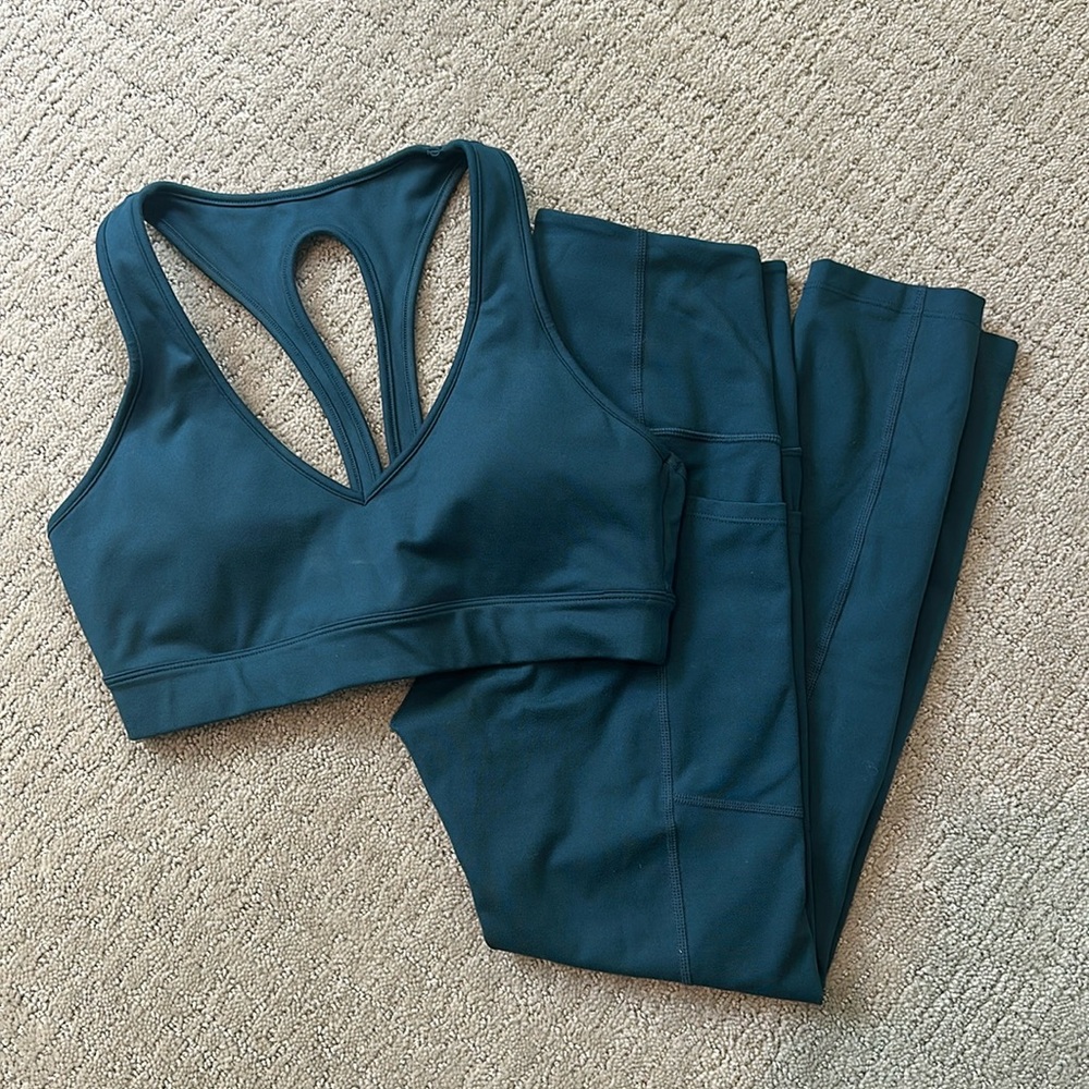 Carbon 38 workout set